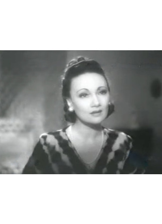 кино К вашим услугам, синьора (At Your Orders, Madame: Ai vostri ordini, signora) 05.09.24
